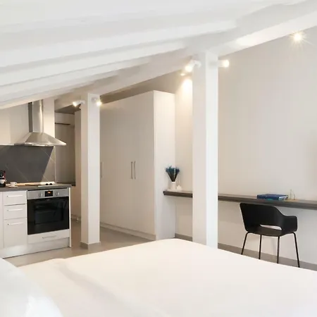 Thess Residences Apartament *