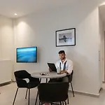 Thess Residences *