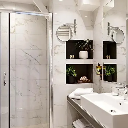 Thess Residences