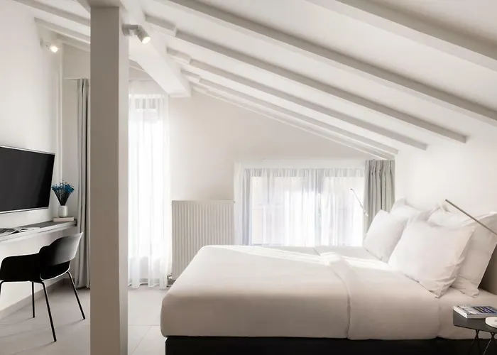 Апартаменты Thess Residences